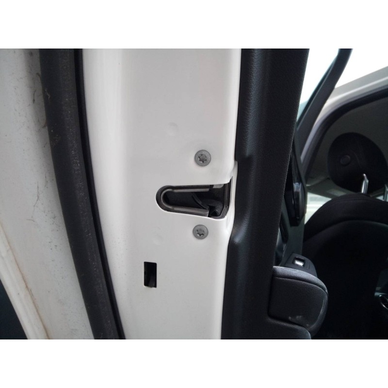 Recambio de cerradura puerta trasera izquierda para mercedes-benz clase c (w205) lim. c 220 cdi bluetec (205.004) referencia OEM