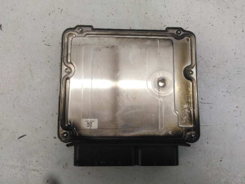 Recambio de centralita motor uce para opel zafira tourer selective referencia OEM IAM 22878965 E5955485466 E3-A5-23-1