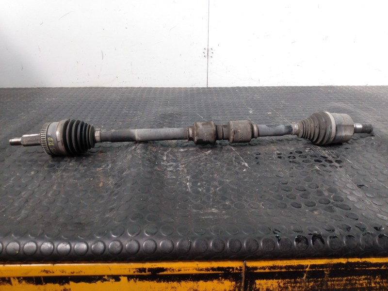 Recambio de transmision delantera derecha para hyundai ix35 style 2wd referencia OEM IAM Y930R  P1-A6-33