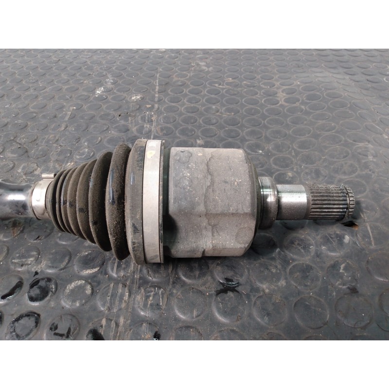 Recambio de transmision delantera derecha para hyundai ix35 style 2wd referencia OEM IAM Y930R  P1-A6-33
