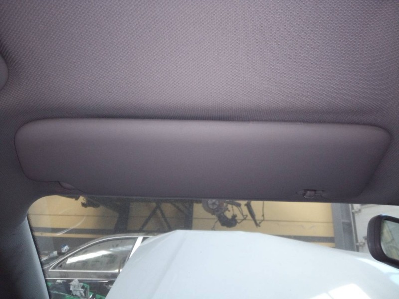 Recambio de parasol izquierdo para audi a3 (8p) 1.9 tdi ambiente referencia OEM IAM   