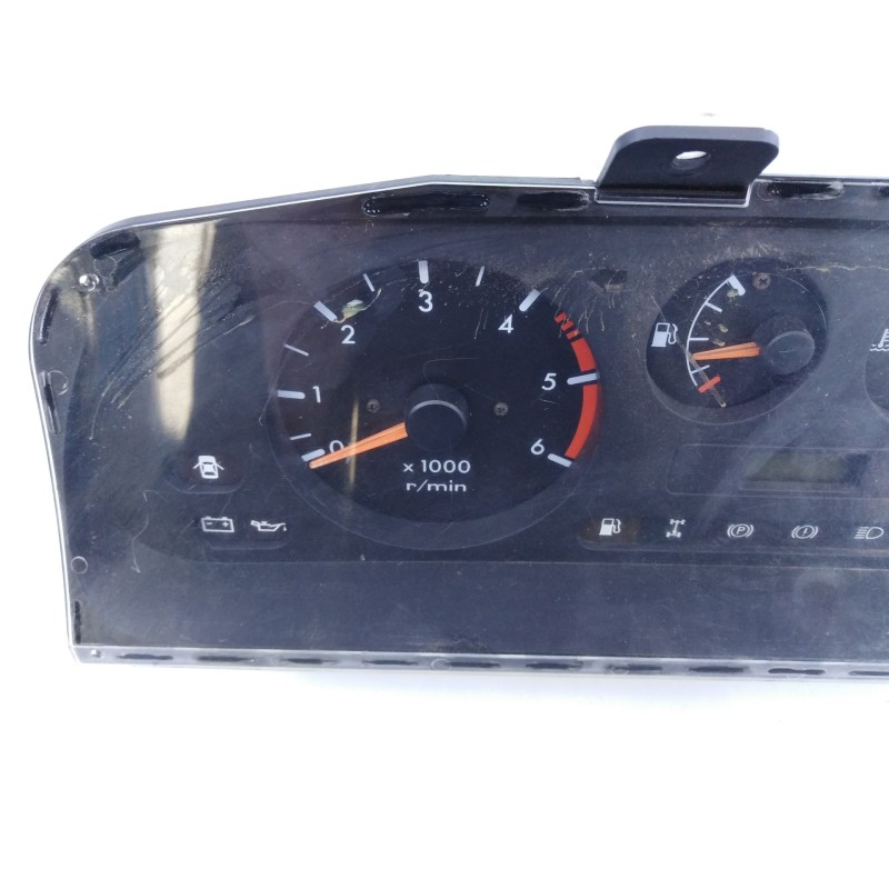Recambio de cuadro instrumentos para nissan terrano/terrano.ii (r20) comfort referencia OEM IAM   E3-B4-45-1