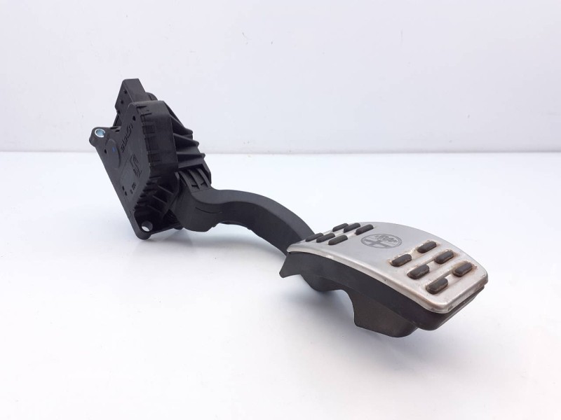 Recambio de pedal acelerador para alfa romeo mito (145) distinctive referencia OEM IAM 55702020  E3-A4-8-3