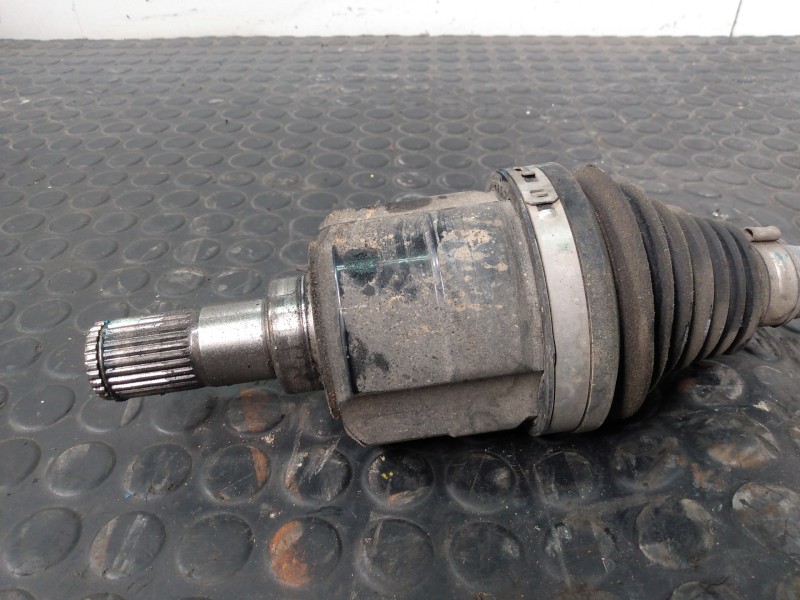 Recambio de transmision delantera izquierda para hyundai ix35 style 2wd referencia OEM IAM Y930L  P1-A6-34