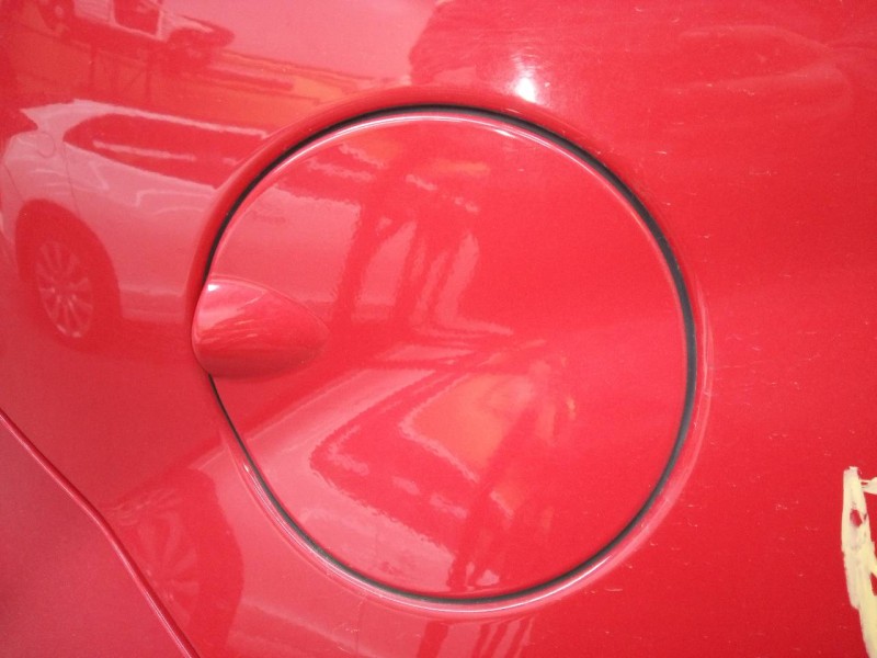 Recambio de tapa exterior combustible para alfa romeo mito (145) distinctive referencia OEM IAM   