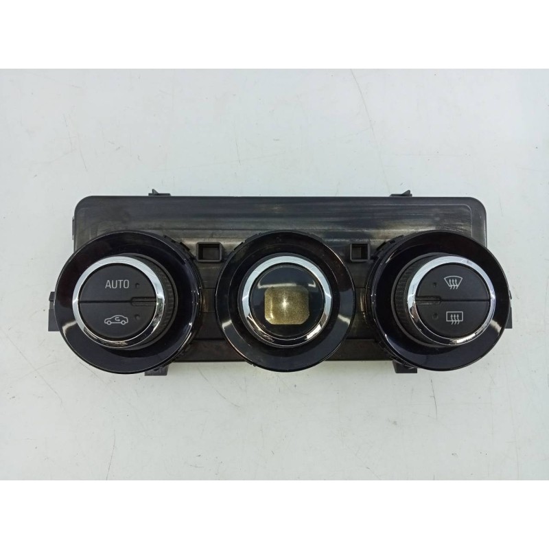 Recambio de mando climatizador para opel corsa e selective ecoflex referencia OEM IAM 57084EE1 13468064 E3-A5-18-4