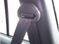 CINTURON SEGURIDAD TRASERO DERECHO 