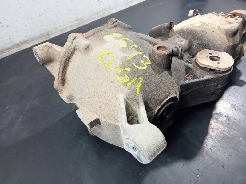 Recambio de diferencial trasero para ford kuga (cbv) titanium referencia OEM IAM 6530110190  P1-B6-15