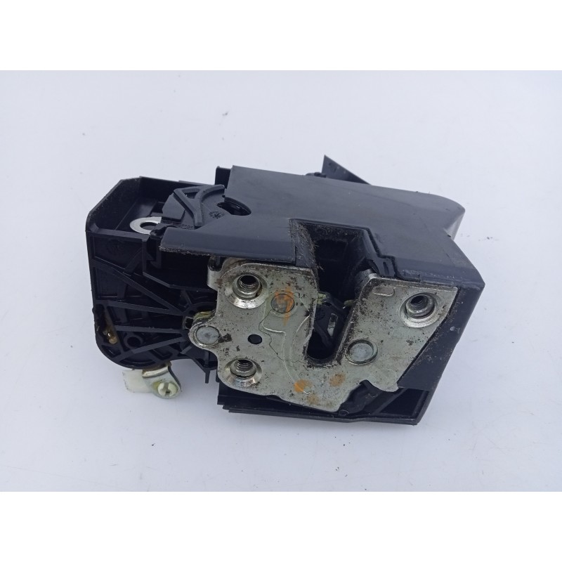 Recambio de cerradura puerta delantera derecha para dacia sandero stepway referencia OEM IAM 805026816R  E1-A1-44-1