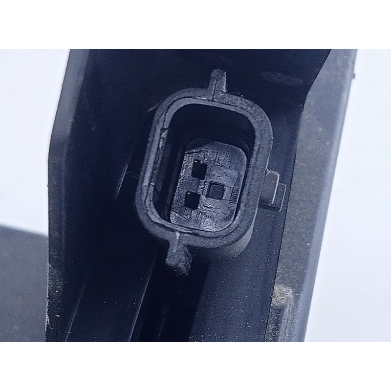 Recambio de cerradura puerta delantera derecha para dacia sandero stepway referencia OEM IAM 805026816R  E1-A1-44-1