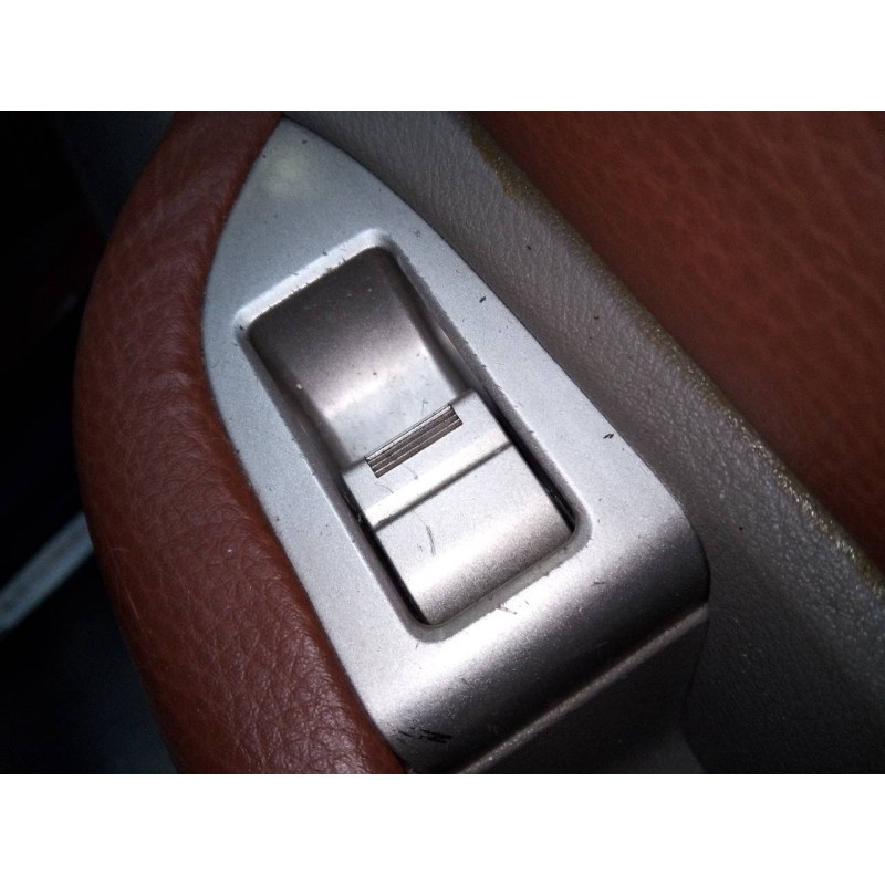 Recambio de mando elevalunas trasero derecho para honda fr-v (be) 2.2 ctdi comfort referencia OEM IAM   