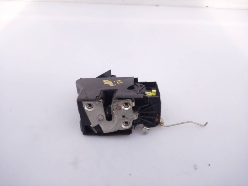 Recambio de cerradura puerta delantera izquierda para dacia sandero stepway referencia OEM IAM   E1-A1-48-1