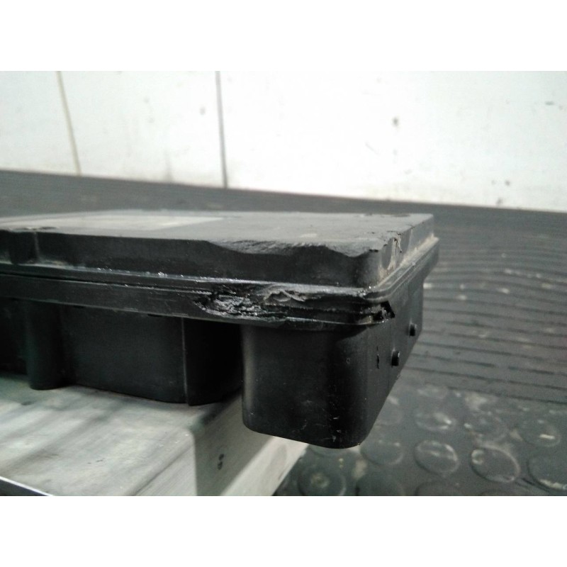 Recambio de abs para mercedes-benz clase c (w203) berlina referencia OEM IAM A2095452532  P3-A8-12-2