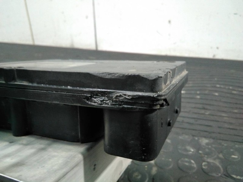 Recambio de abs para mercedes-benz clase c (w203) berlina referencia OEM IAM A2095452532  P3-A8-12-2