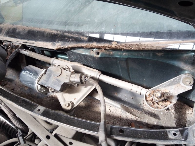 Recambio de motor limpia delantero para toyota rav 4 (a2) 1.8 luna referencia OEM IAM 8511042130  