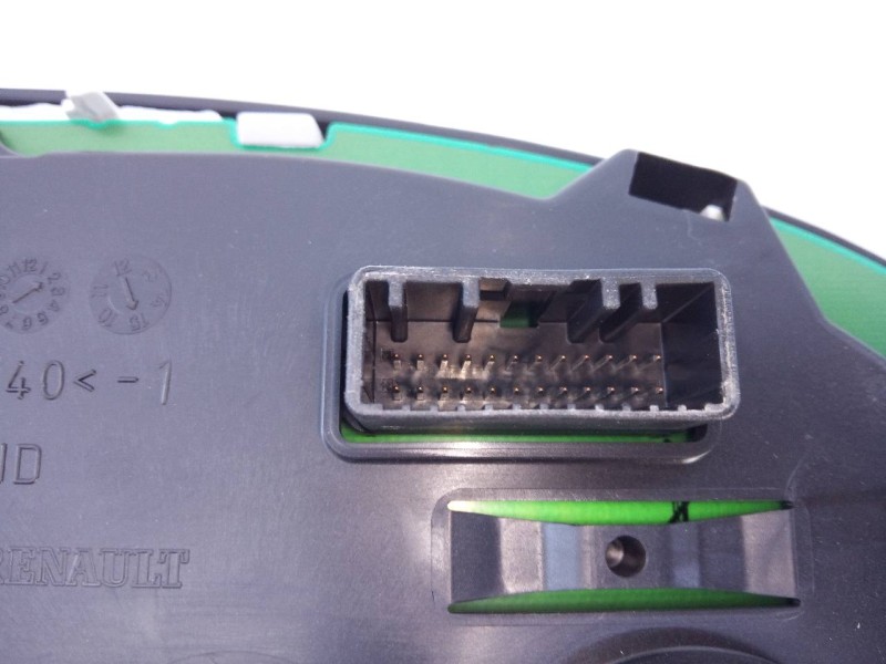 Recambio de cuadro instrumentos para dacia sandero stepway referencia OEM IAM 248106459R  E2-A1-13-8