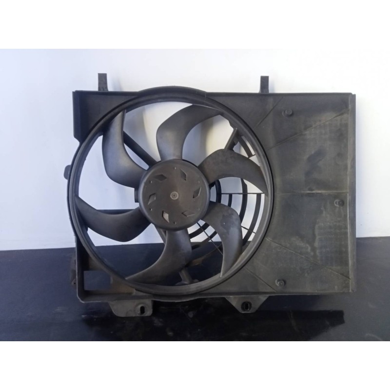 Recambio de electroventilador para peugeot 208 active referencia OEM IAM 9682895680  P2-B8-33