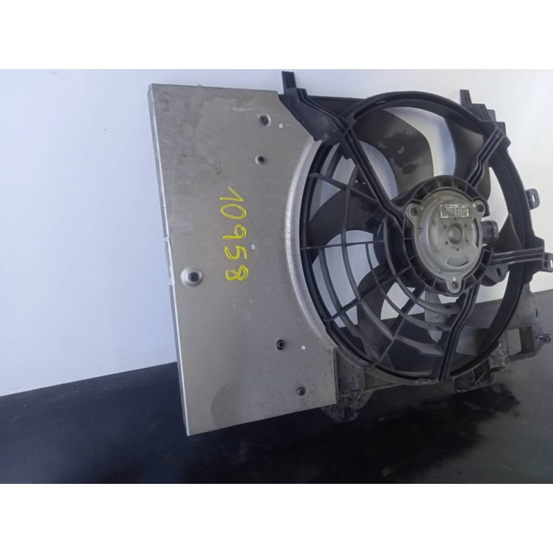 Recambio de electroventilador para peugeot 208 active referencia OEM IAM 9682895680  P2-B8-33
