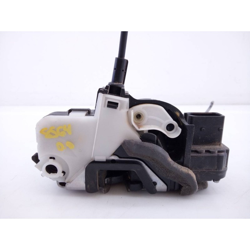 Recambio de cerradura puerta delantera derecha para chevrolet cruze lt referencia OEM IAM 13503802  E2-B6-54-1