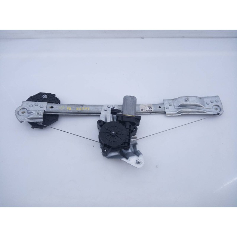 Recambio de elevalunas delantero izquierdo para dacia sandero stepway referencia OEM IAM 807213282R  E1-A1-44-1