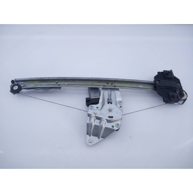 Recambio de elevalunas delantero izquierdo para dacia sandero stepway referencia OEM IAM 807213282R  E1-A1-44-1