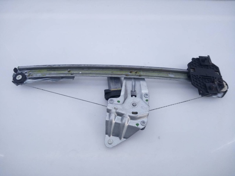 Recambio de elevalunas delantero izquierdo para dacia sandero stepway referencia OEM IAM 807213282R  E1-A1-44-1