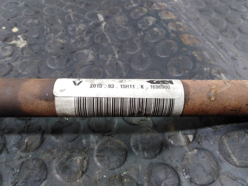 Recambio de transmision delantera derecha para dacia sandero stepway referencia OEM IAM 391007857R 1696900 P1-B6-12