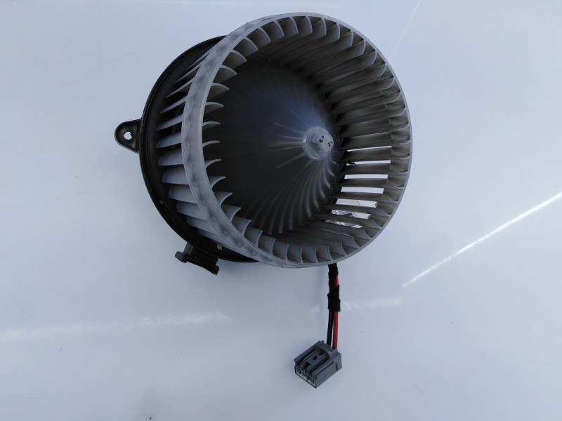 Recambio de ventilador calefaccion para chevrolet cruze lt referencia OEM IAM 5242710201 A110201048 E3-A5-14-3