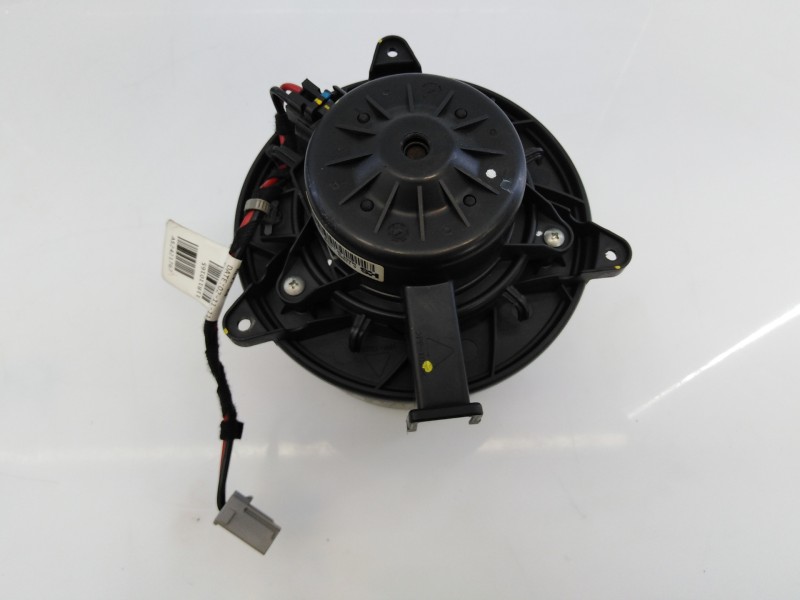 Recambio de ventilador calefaccion para chevrolet cruze lt referencia OEM IAM 5242710201 A110201048 E3-A5-14-3