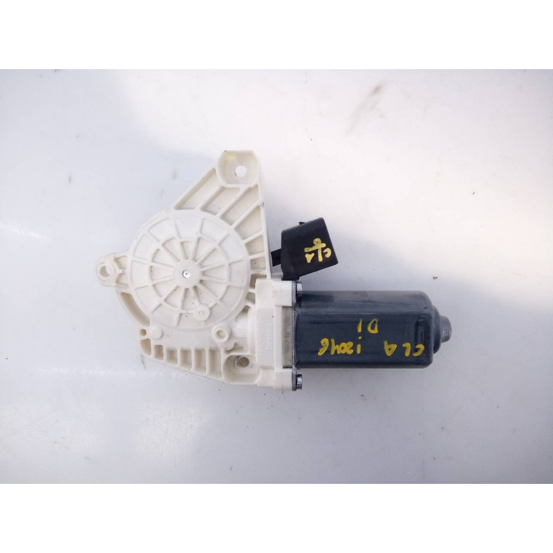 Recambio de motor elevalunas delantero izquierdo para mercedes-benz clase cla (w117) cla 200 cdi (117.308) referencia OEM IAM A6