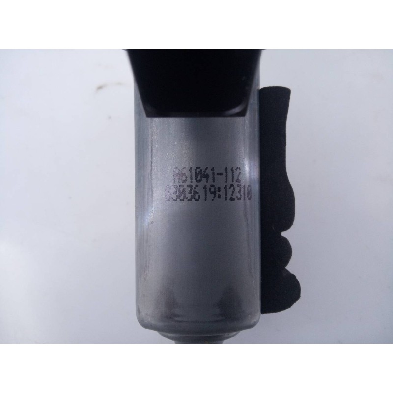 Recambio de motor elevalunas delantero izquierdo para mercedes-benz clase cla (w117) cla 200 cdi (117.308) referencia OEM IAM A6