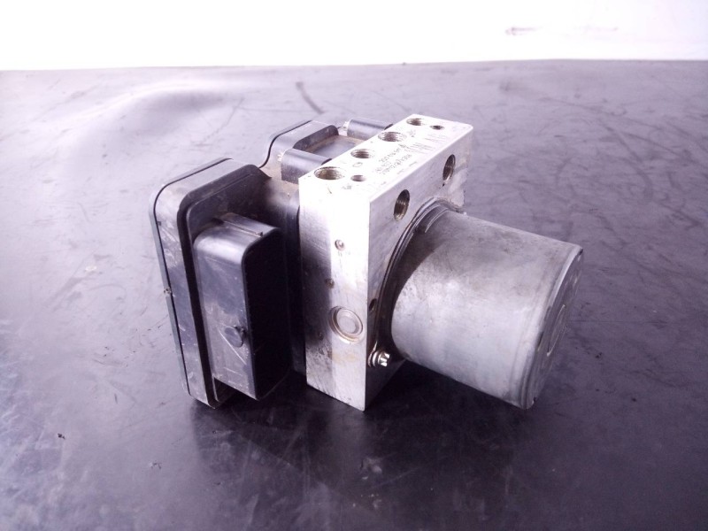 Recambio de abs para volkswagen t-cross basis referencia OEM IAM 2Q0614517AP  P3-B9-20-4