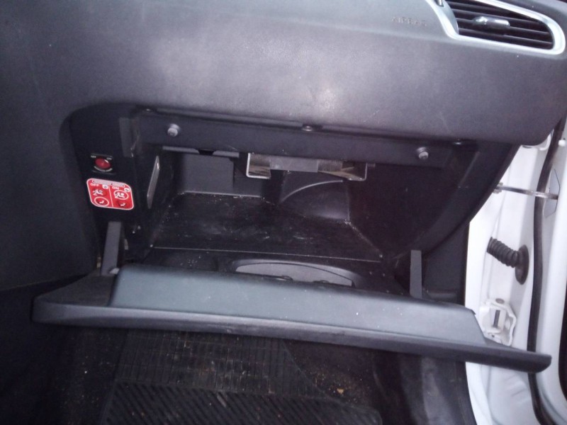 Recambio de guantera para citroën c4 lim. business referencia OEM IAM   