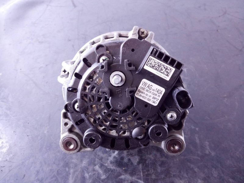 Recambio de alternador para volkswagen t-cross basis referencia OEM IAM 05E903026R  P3-B5-27-3