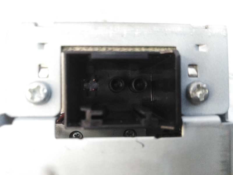 Recambio de sistema audio / radio cd para volvo xc90 d5 executive (7 asientos) (136kw) referencia OEM IAM 307379721 V02930622091