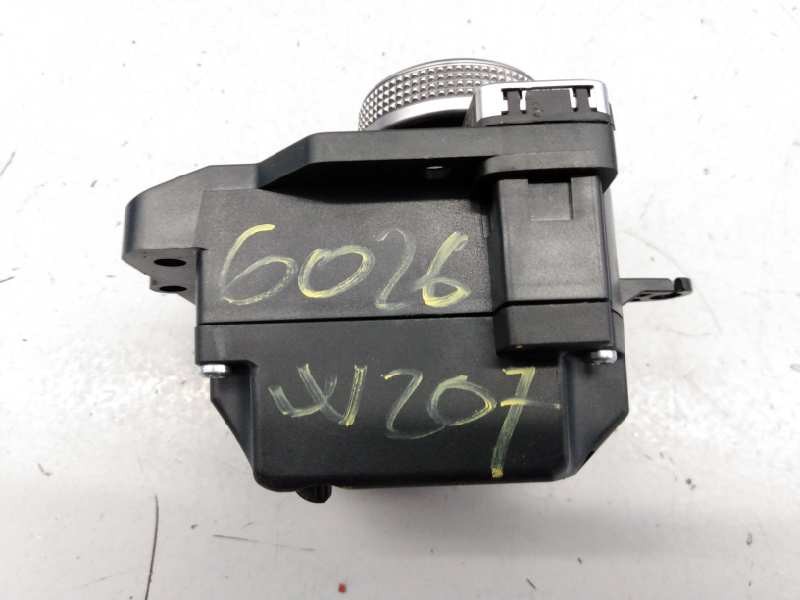 Recambio de sistema navegacion gps para mercedes-benz clase clk (w207) coupe 350 cdi blueefficiency (207.322) referencia OEM IAM