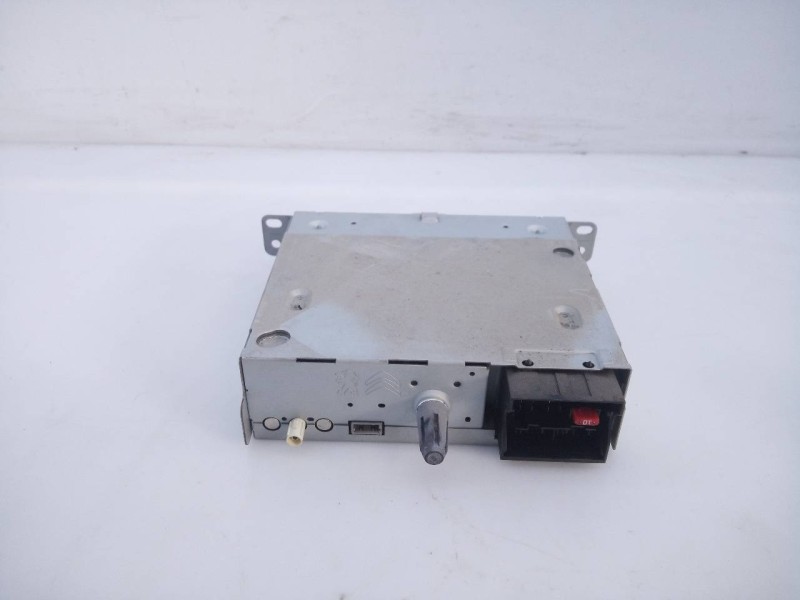 Recambio de sistema audio / radio cd para citroën c4 lim. business referencia OEM IAM 9676838180 967619828000 E3-B2-39-4