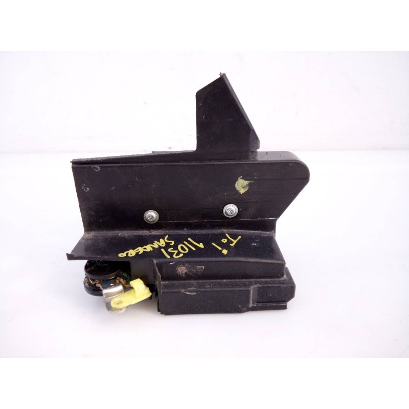 Recambio de cerradura puerta trasera izquierda para dacia sandero ambiance referencia OEM IAM   E1-A1-28-2