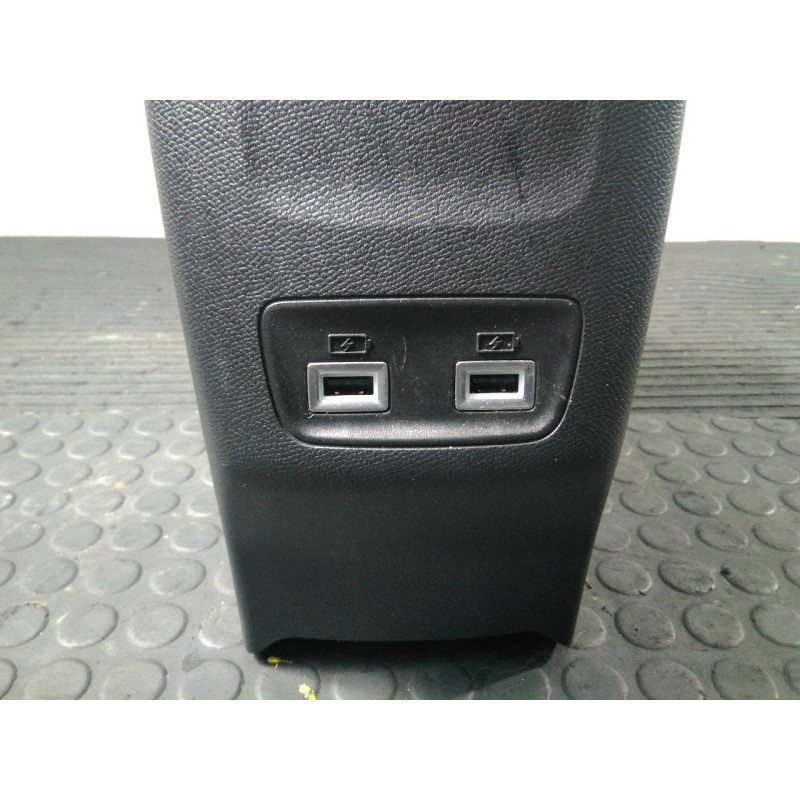 Recambio de consola central para peugeot 208 (p2) allure referencia OEM IAM 9823377280  P2-A1-23