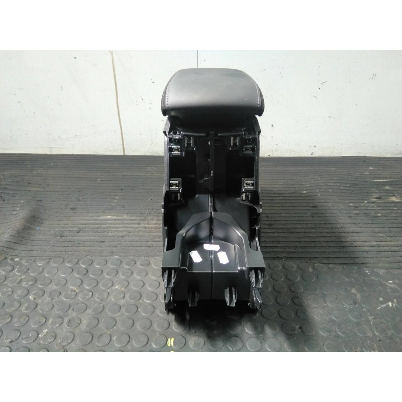 Recambio de consola central para peugeot 208 (p2) allure referencia OEM IAM 9823377280  P2-A1-23