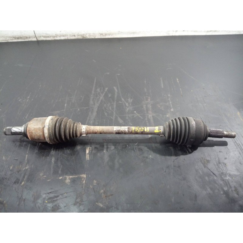 Recambio de transmision delantera izquierda para dacia sandero ambiance referencia OEM IAM 391014946R 4946RRARH252VK P1-B6-38