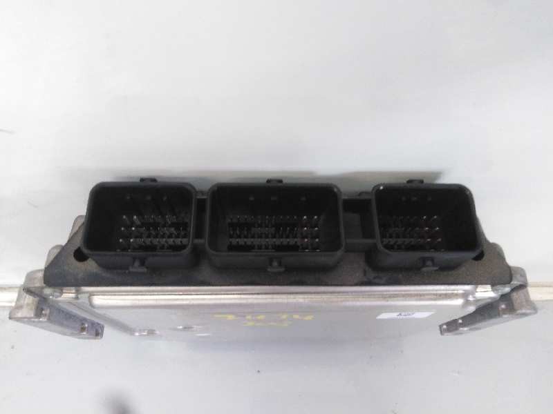 Recambio de centralita motor uce para peugeot 308 sw urban referencia OEM IAM 9664843780 281013872 E3-B2-44-3