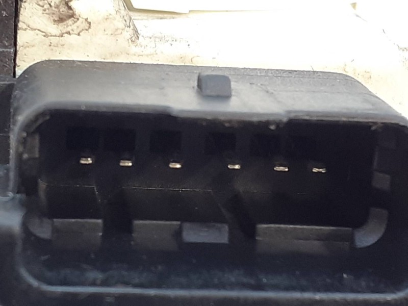 Recambio de cerradura puerta delantera izquierda para peugeot 308 sw urban referencia OEM IAM   E1-A4- 8-1