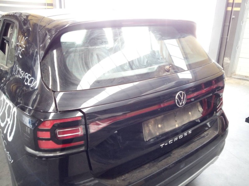 Recambio de porton trasero para volkswagen t-cross basis referencia OEM IAM   