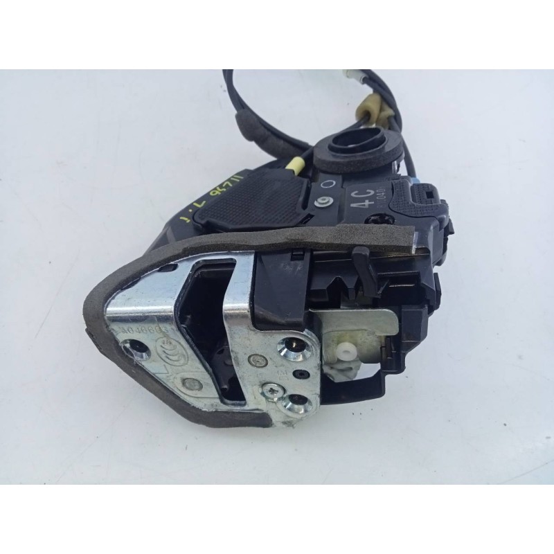Recambio de cerradura puerta trasera izquierda para toyota rav 4 advance hybrid referencia OEM IAM 4C8100408  E2-B4-50-2