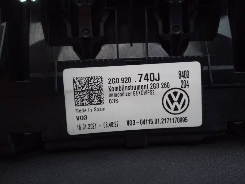 Recambio de cuadro instrumentos para volkswagen t-cross basis referencia OEM IAM 2G0920740J  E2-A1-13-7