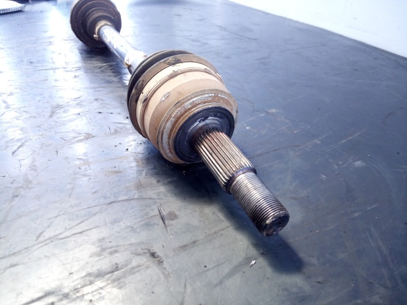 Recambio de transmision delantera izquierda para nissan qashqai (j11) acenta referencia OEM IAM   P1-A6-32