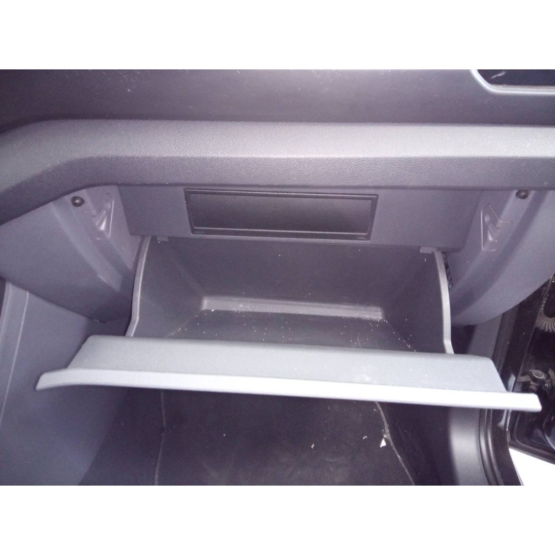Recambio de guantera para volkswagen t-cross basis referencia OEM IAM   