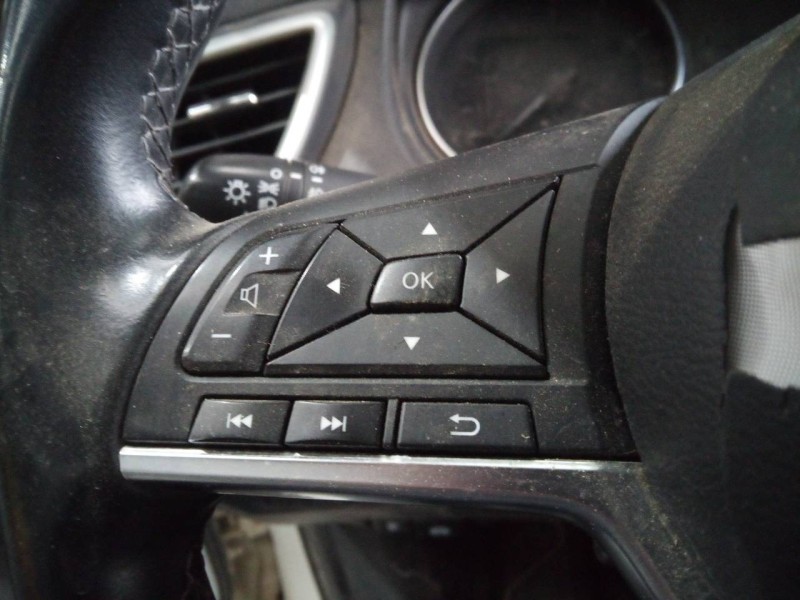 Recambio de volante para nissan qashqai (j11) acenta referencia OEM IAM   