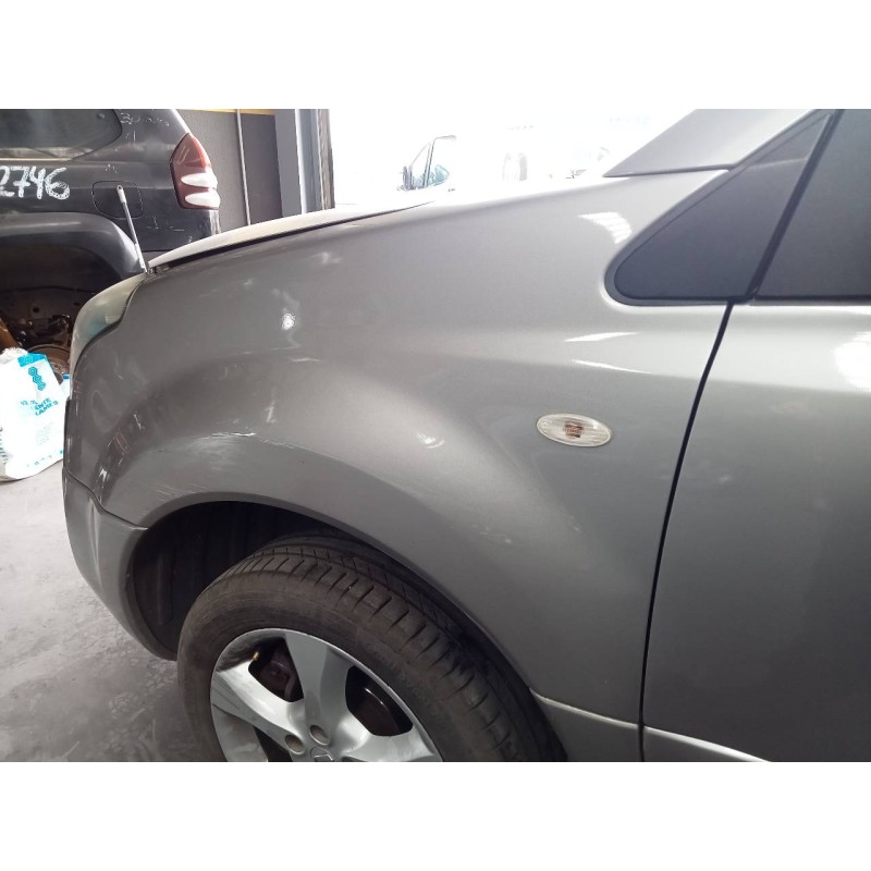 Recambio de aleta delantera izquierda para renault koleos dynamique referencia OEM IAM   